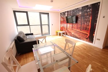 2 bed flat, Falconars House, Newcastle Upon Tyne, Newcastle, NE1 5AR